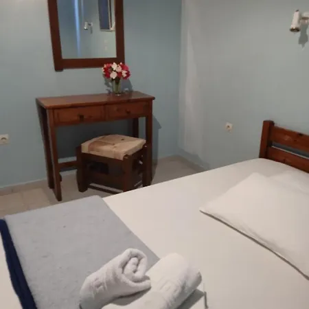 Aparthotel Alexandros *